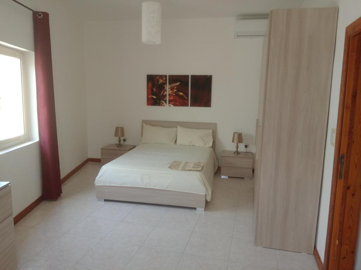 Hideaway Flats Apartman Xlendi Kültér fotó